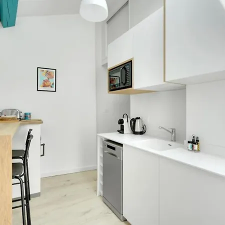 10 Rue De La Trilhe 31000 *